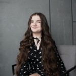 Аріна Ханіна